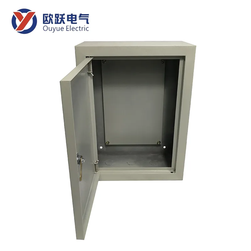 Железна внатрешна кутија за напојување