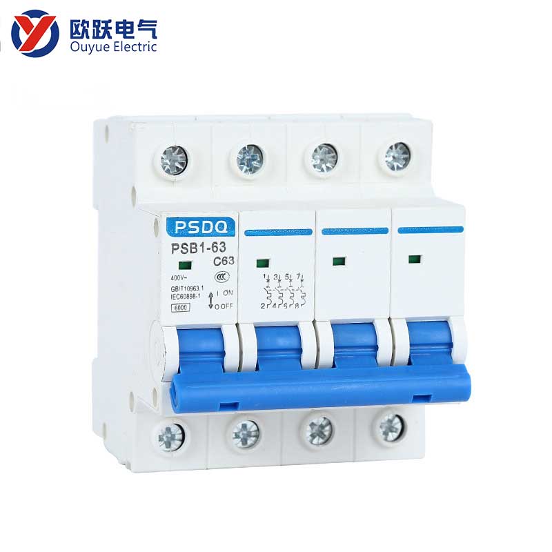 Мал прекинувач 4P